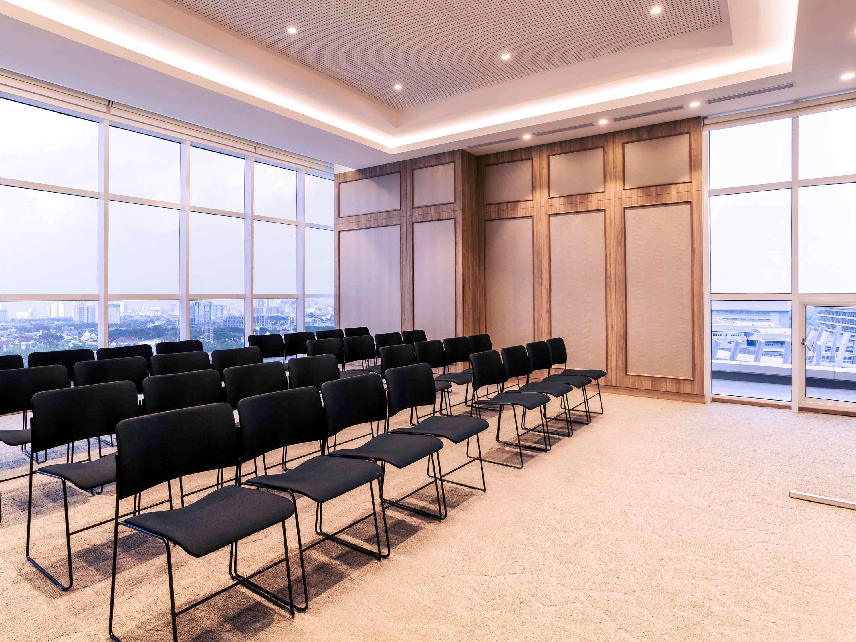 Mercure Jakarta Pantai Indah Kapuk Esterno foto